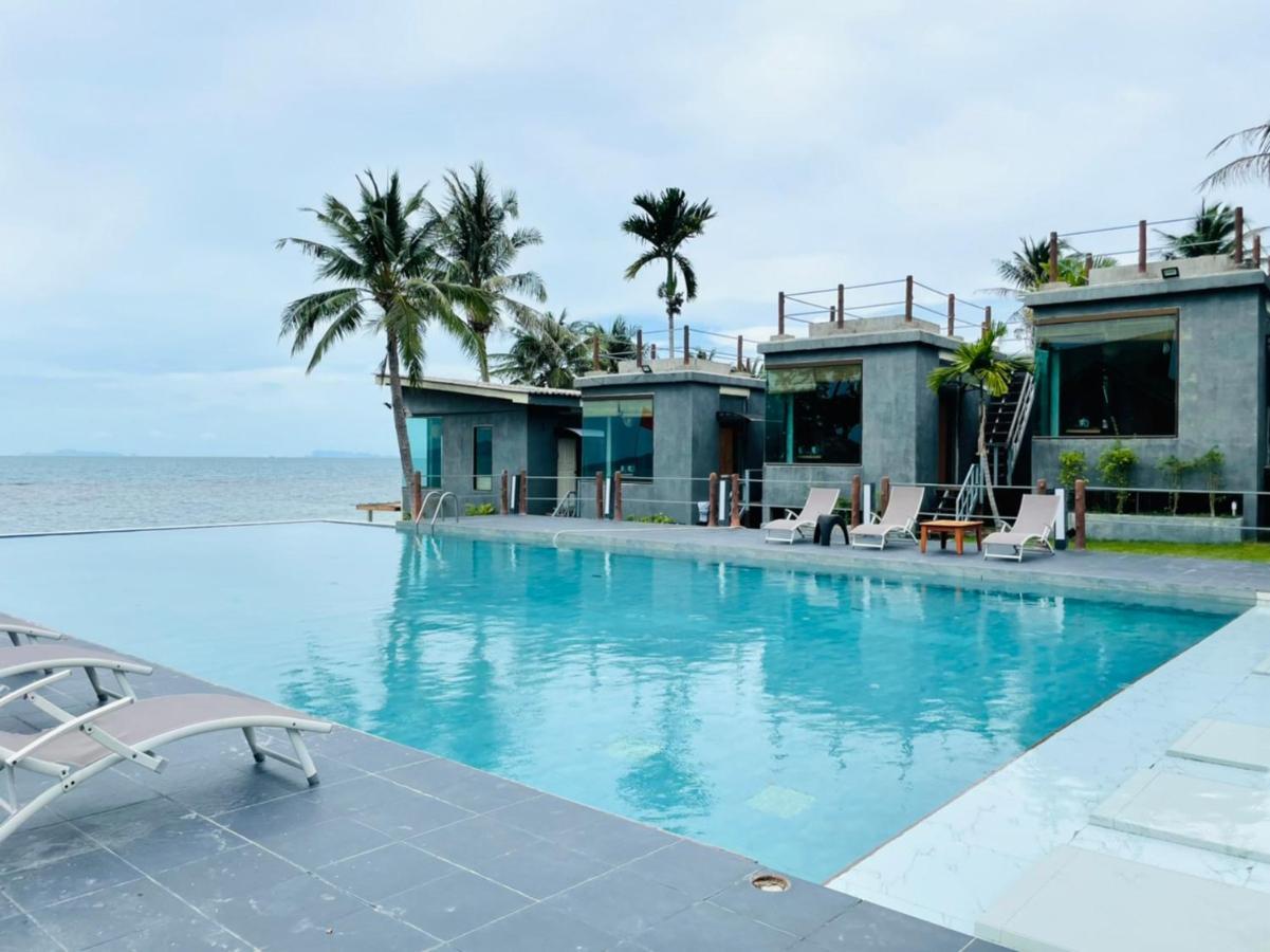 The Sea Resort Haad Rin Exterior photo